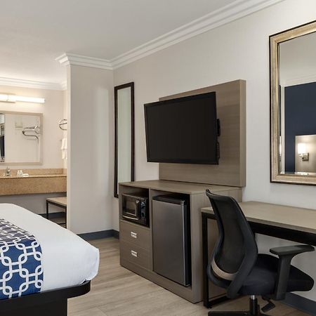 Quality Inn Lake Elsinore Eksteriør bilde