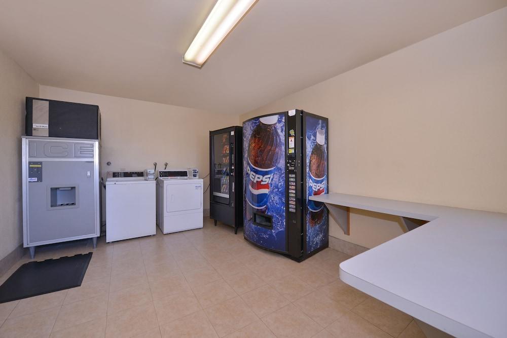 Quality Inn Lake Elsinore Eksteriør bilde