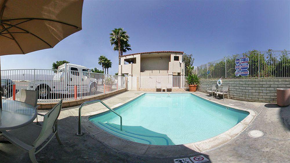 Quality Inn Lake Elsinore Eksteriør bilde